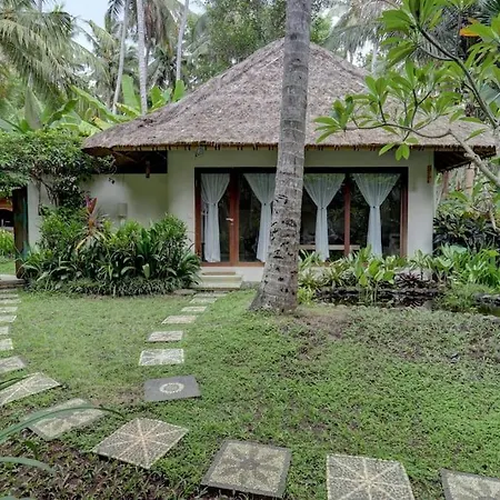 Rumah Kelapa Sepi