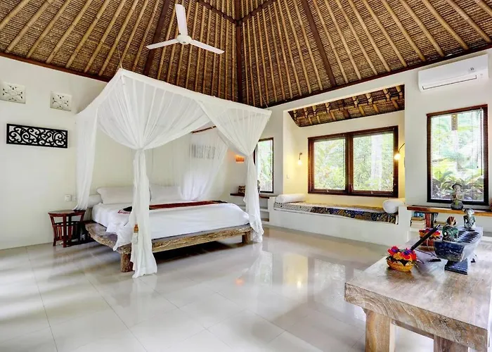 Rumah Kelapa Sepi *
